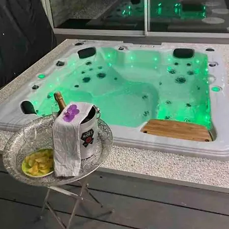 Koh Samet Siam Manahakhon & Apartman