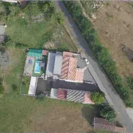 Koh Samet Siam Manahakhon & * Rieux-de-Pelleport